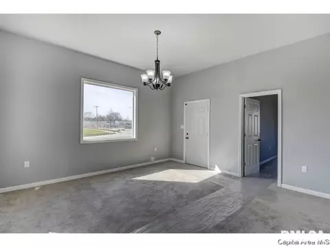 1120 Ridgely Ave, Springfield, IL 62702 photo 7