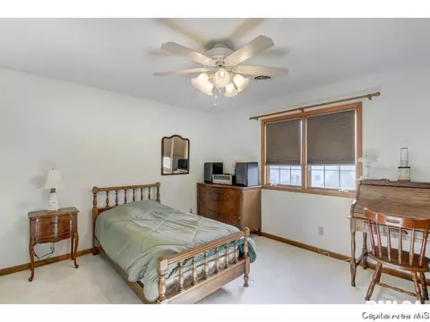 513 Colbrook, Springfield, IL 62702 photo 25