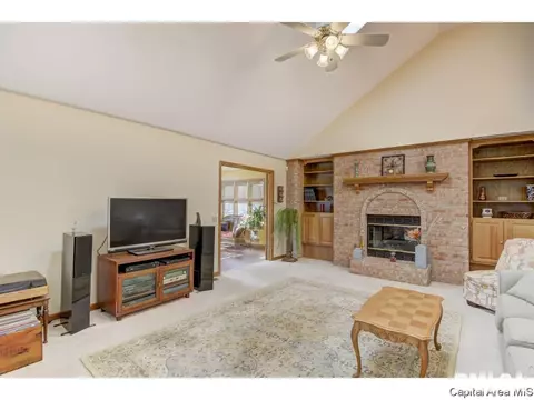 513 Colbrook, Springfield, IL 62702 photo 14