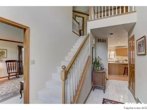 513 Colbrook, Springfield, IL 62702 photo 3