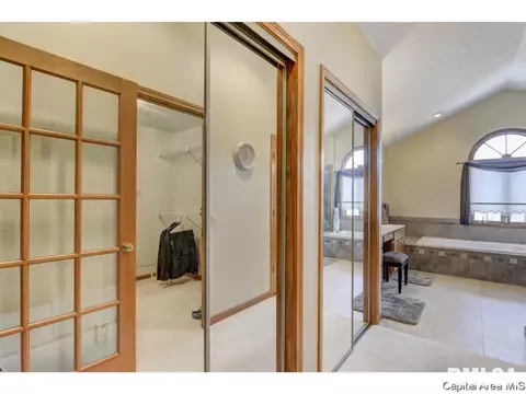 513 Colbrook, Springfield, IL 62702 photo 20