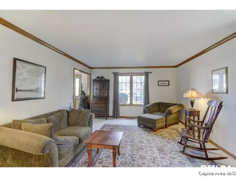 513 Colbrook, Springfield, IL 62702 photo 4