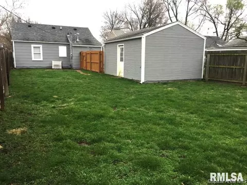 2341 S Spg, Springfield, IL 62704 photo 6