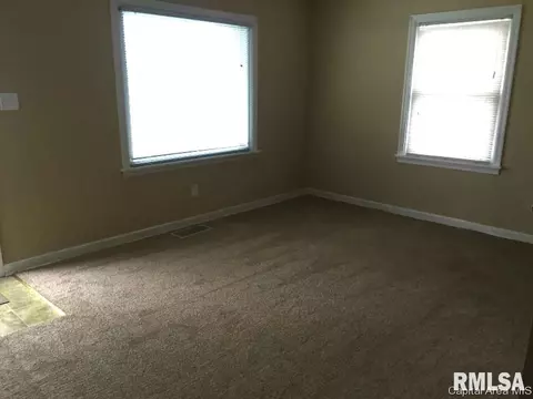 2341 S Spg, Springfield, IL 62704 photo 7