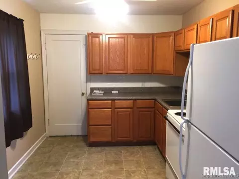 2341 S Spg, Springfield, IL 62704 photo 9