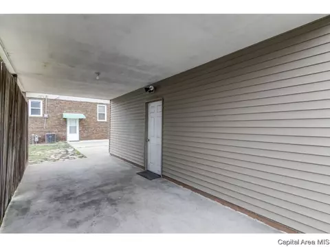 1829 S State St, Springfield, IL 62704 photo 28