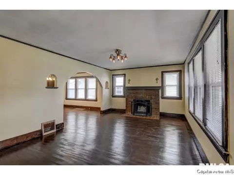 1829 S State St, Springfield, IL 62704 photo 8
