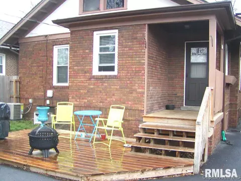 708 W Vine St, Springfield, IL 62704 photo 17