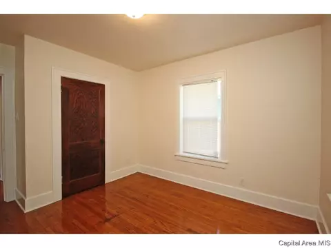 2125 S Lowell Ave, Springfield, IL 62704 photo 16