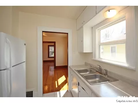 2125 S Lowell Ave, Springfield, IL 62704 photo 14
