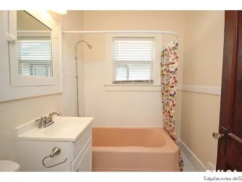 2125 S Lowell Ave, Springfield, IL 62704 photo 23