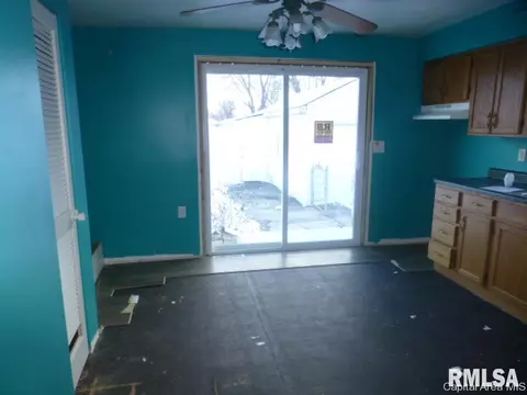 2112 Keys Ave, Springfield, IL 62702 photo 5