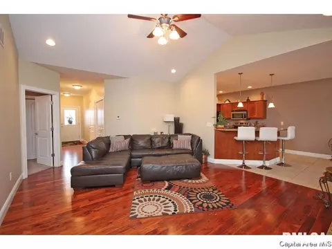 4890 Leah, Springfield, IL 62711 photo 2