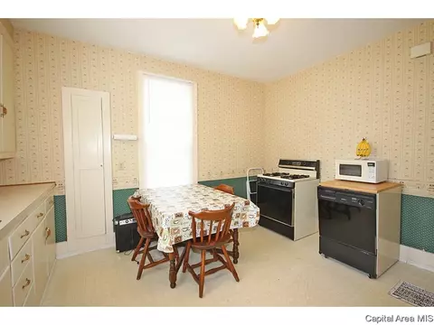 1315 N 4th, Springfield, IL 62702 photo 10