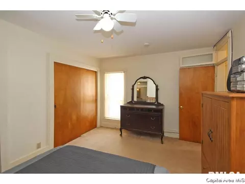 1315 N 4th, Springfield, IL 62702 photo 14