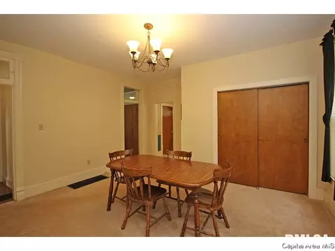 1315 N 4th, Springfield, IL 62702 photo 6