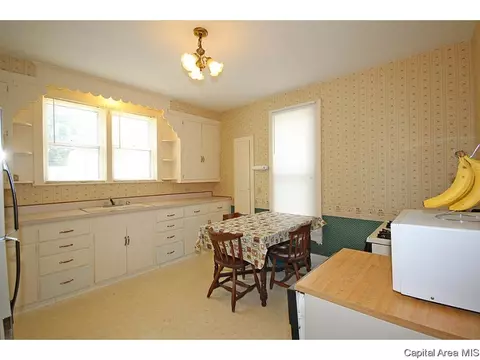 1315 N 4th, Springfield, IL 62702 photo 11