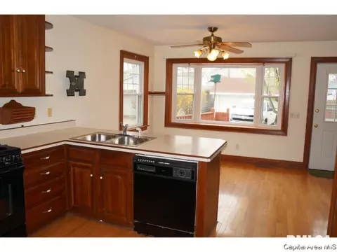 1612 Dial Ct, Springfield, IL 62704 photo 7