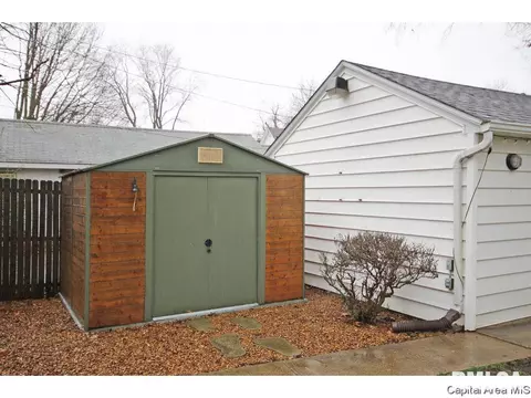2320 S 10th St, Springfield, IL 62703 photo 32