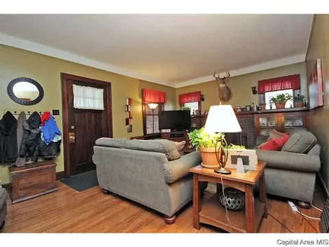 2320 S 10th St, Springfield, IL 62703 photo 7