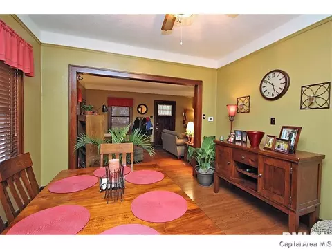 2320 S 10th St, Springfield, IL 62703 photo 15