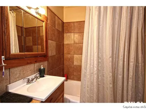 901 Bruns Ln, Springfield, IL 62702 photo 18