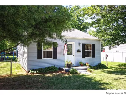901 Bruns Ln, Springfield, IL 62702 photo 2