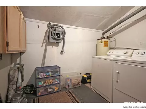 901 Bruns Ln, Springfield, IL 62702 photo 14