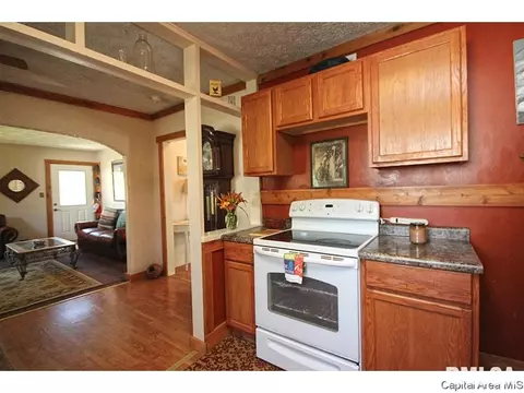 901 Bruns Ln, Springfield, IL 62702 photo 10