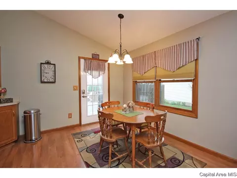 6516 Brent Dr, Springfield, IL 62712 photo 9