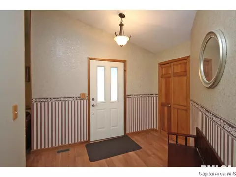 6516 Brent Dr, Springfield, IL 62712 photo 3