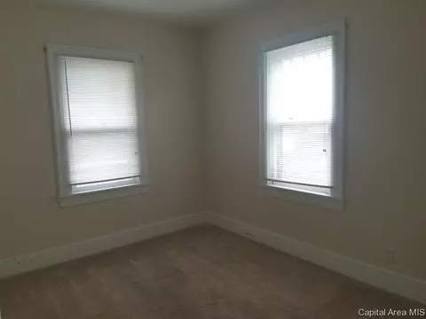 1917 S Spg, Springfield, IL 62704 photo 6