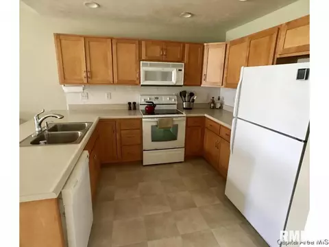 4803 Savoy, Springfield, IL 62711 photo 7
