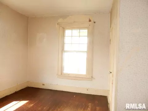 2132 S Holmes Ave, Springfield, IL 62704 photo 9