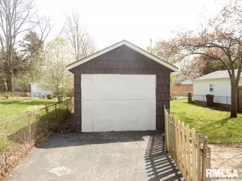 2132 S Holmes Ave, Springfield, IL 62704 photo 12