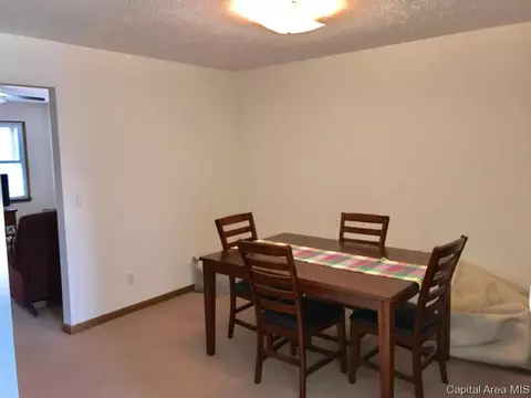 102 Genoa Dr, Springfield, IL 62703 photo 10