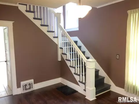 201 Pine St, Concord, IL 62631 photo 3