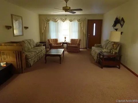 1 Alberta Ln, Springfield, IL 62704 photo 7