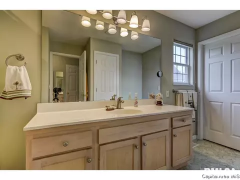 2822 Wordsworth, Springfield, IL 62711 photo 18