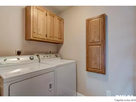 2822 Wordsworth, Springfield, IL 62711 photo 23