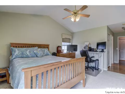 2822 Wordsworth, Springfield, IL 62711 photo 16