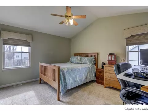 2822 Wordsworth, Springfield, IL 62711 photo 14