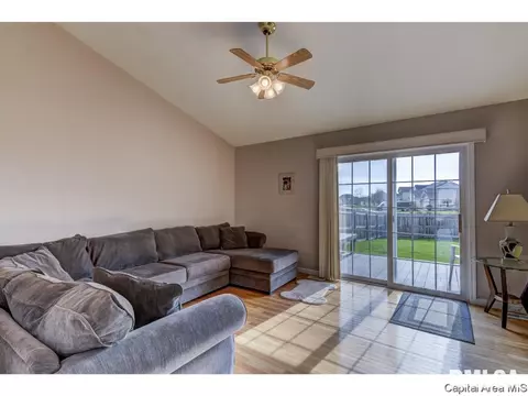2822 Wordsworth, Springfield, IL 62711 photo 5