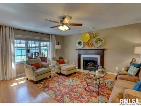 1500 Burning Bush Ct, Springfield, IL 62712 photo 7