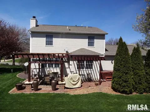 1500 Burning Bush Ct, Springfield, IL 62712 photo 4