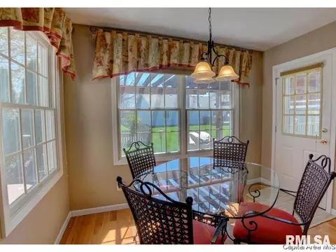 1500 Burning Bush Ct, Springfield, IL 62712 photo 18