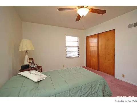 2533 S Walnut, Springfield, IL 62704 photo 15
