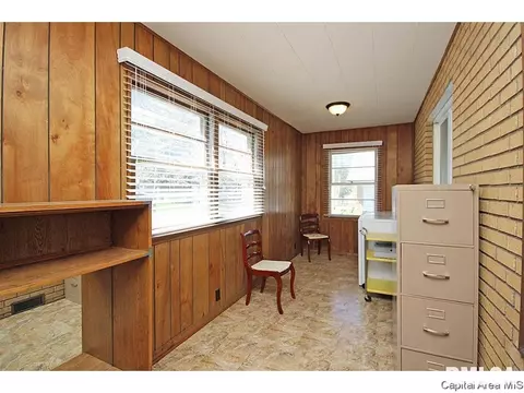 2533 S Walnut, Springfield, IL 62704 photo 8