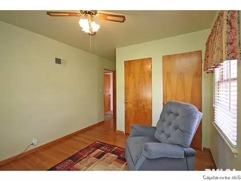 2533 S Walnut, Springfield, IL 62704 photo 18