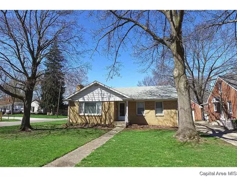 2533 S Walnut, Springfield, IL 62704 photo 1